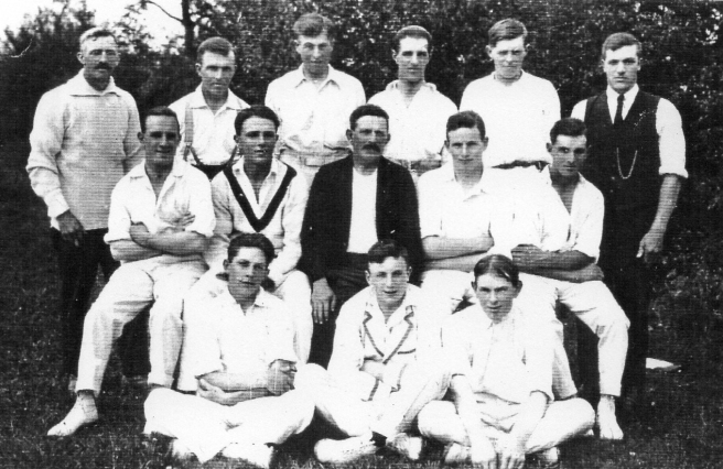 Yapham Cricket 1927jpg (2)